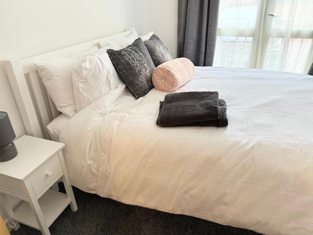 דרבי Superb 2 Bed 2 Bathroom Free Parking מראה חיצוני תמונה